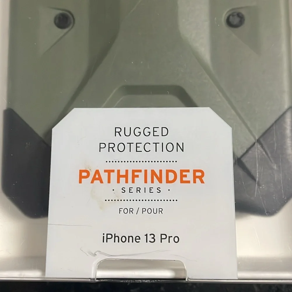 IPhone 13 Pro Urban Armor Gear Case